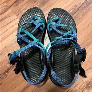 Womens Chacos, size 9